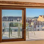 Exceptional Duplex For 5 Or 6 Guests With Sea And Market Views Antibes
