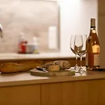 Exceptional Duplex For 5 Or 6 Guests With Sea And Market Views Apartment