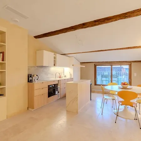 Appartamento Exceptional Duplex For 5 Or 6 Guests With Sea And Market Views *
