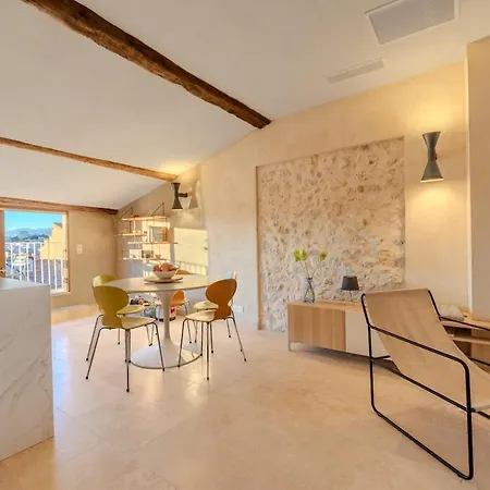 Exceptional Duplex For 5 Or 6 Guests With Sea And Market Views * Αντίμπ