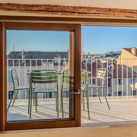 Exceptional Duplex For 5 Or 6 Guests With Sea And Market Views 公寓 昂蒂布