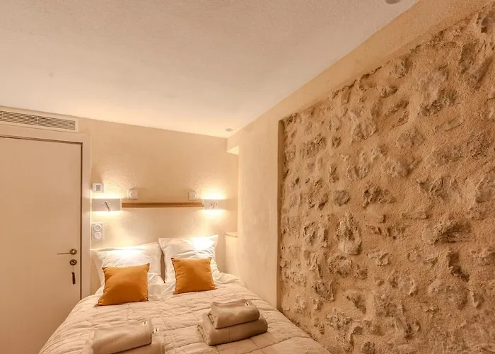 Exceptional Duplex For 5 Or 6 Guests With Sea And Market Views *