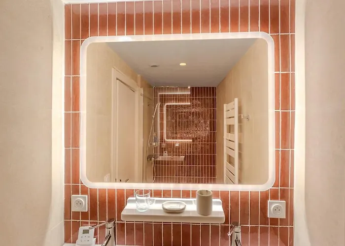 Exceptional Duplex For 5 Or 6 Guests With Sea And Market Views Апартаменты