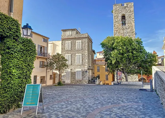 Апартаменты Exceptional Duplex For 5 Or 6 Guests With Sea And Market Views Антиб